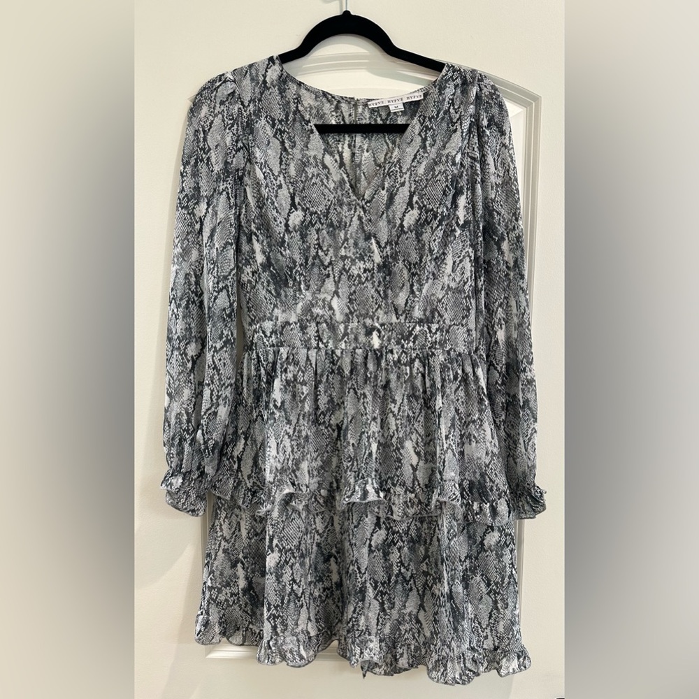 HYFVE Medium Long Sleeve Dress